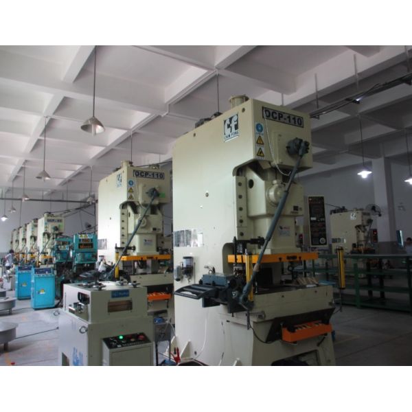 Плита тонколистовой стали алюминия 0.1~1.4мм выправляя машину полноавтоматическую