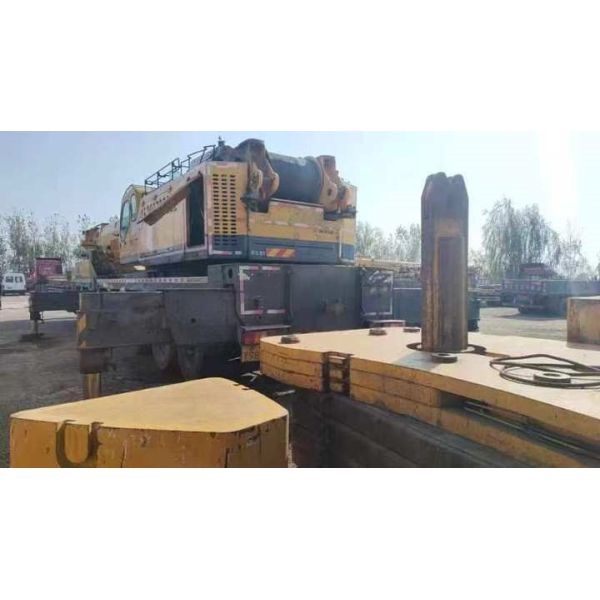 400 Ton QAY400 Hydraulic Mobile Truck Crane in Shanghai Top Hydraulic Valve for Lifting