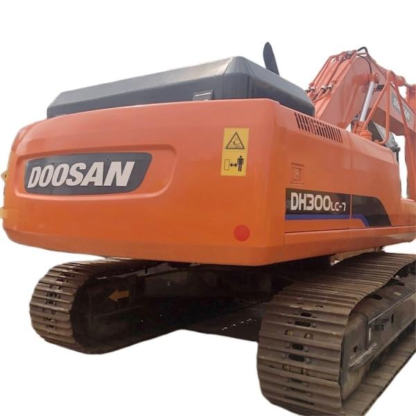 DOOSAN DH300lc-7 Excavator Energy-Saving and for Crushing Year 2019 Working Hours 0-2000