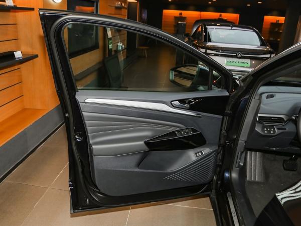 2025 VW ID4 New Model Best Offer Electric Car Hot Selling EV Volkswagon 601km Range and 0.67hrs Fast Charging Time