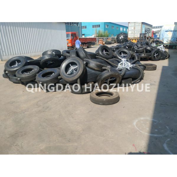 Pneumatic Marine Rubber Fenders Yokohama Black Boat Buoy Bumpers