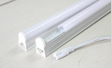 PF0.9 0.3m 5w T5 Led Tube Light With FCC CE ROHS Certification