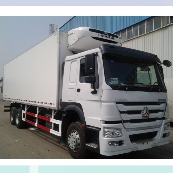 Sinotruk Howo 6x4 25t Fish Meat Transport Fresh Goods refrigerator truck