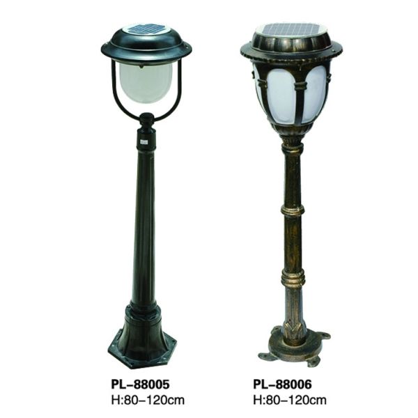 Solar LED Lawn Lights / Battery Operated Motion Sensor Light