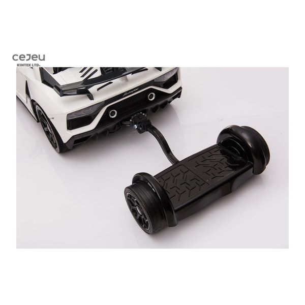 Взрослая езда Lamborghini Aventador SVJ положения на автомобиле с Адвокатурой 18KG нажима