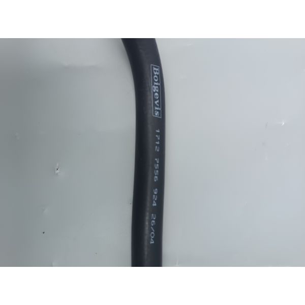 Genuine quality engine oil cooling hose 1712 7556 924 for BMW