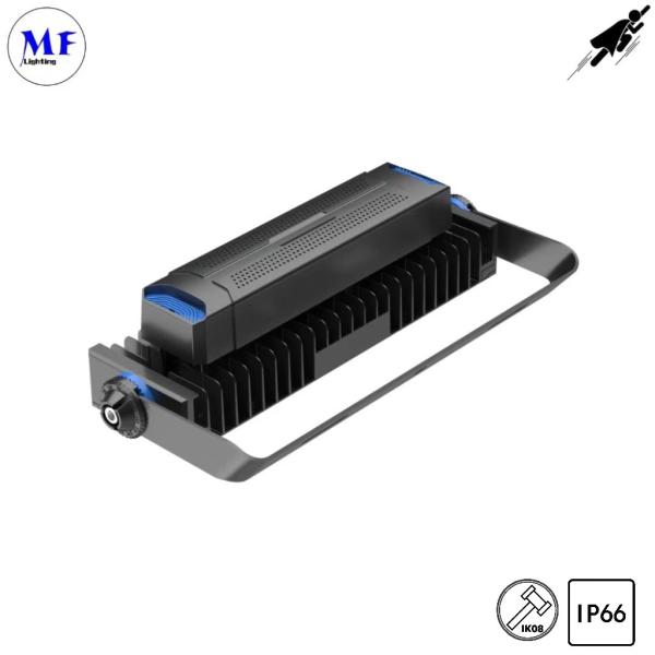 250W/500W/750W/1000W/1250W IP66 IK08 Éclairage du stade 150LM/W 3000K/4000K/5000K/5700K CRI80 Lampe à mât élevé Pour le terrain de football