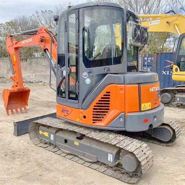 Excavadora japonesa usada Hitachi ZX50 Mini con bomba hidráulica original en 2021