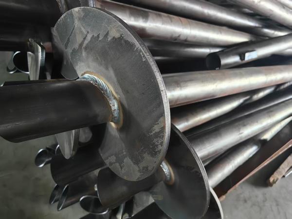 Prefabricated Galvanized Round Or Square,Tubular Or Bar Steel Shafts With Round Helix Plates