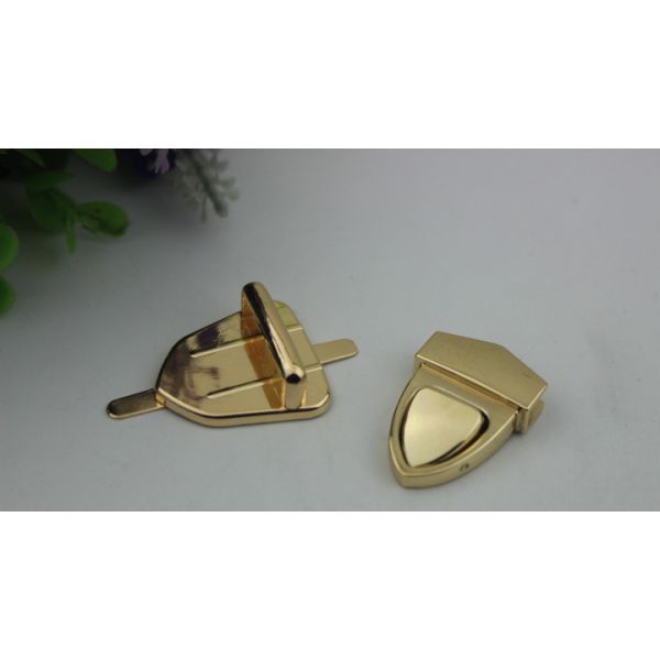 Promotional bag metal fittings handbag locks modern light gold push lock for leather bags