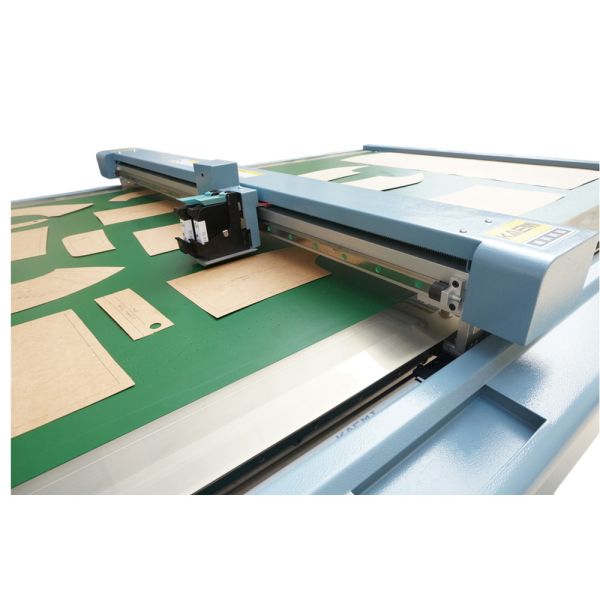 KAEMI Flatbed Inkjet Cutter with High Cutting Speed 1200mm/s and 1500x1200mm Print Dimension for Multifunctional Paper Box and Carton Cutting