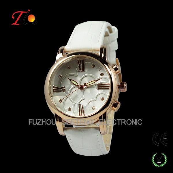 beautiful and colorful leather band watch and golden case for women dubai wholesale market