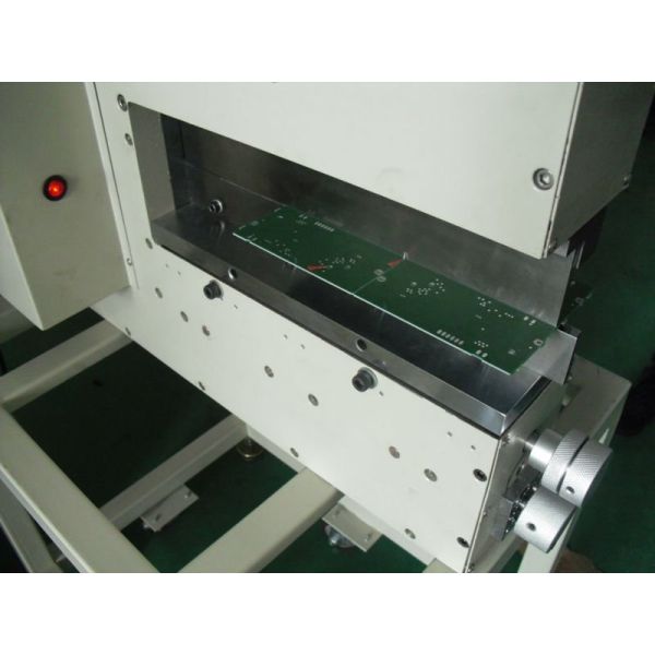 Lowest Cut Stress PCB Depaneling Machine For Alum Thick Board