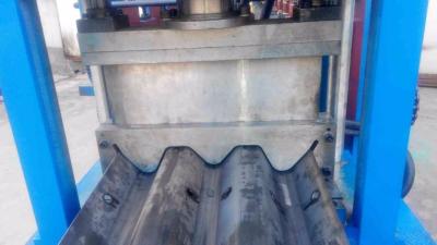 Corrimão de T 31 que forma o rolo da barreira de impacto dos feixes de W da máquina que forma a máquina