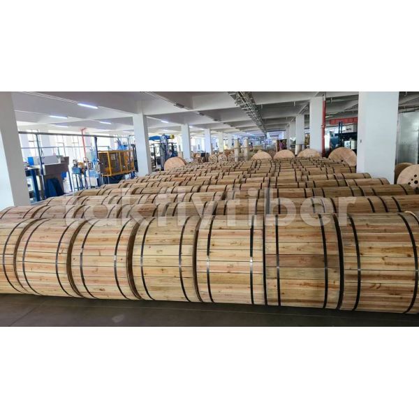 GYXTW Outdoor Fiber Optic Cable SM G652D 2 To 24 Cores For Aerial