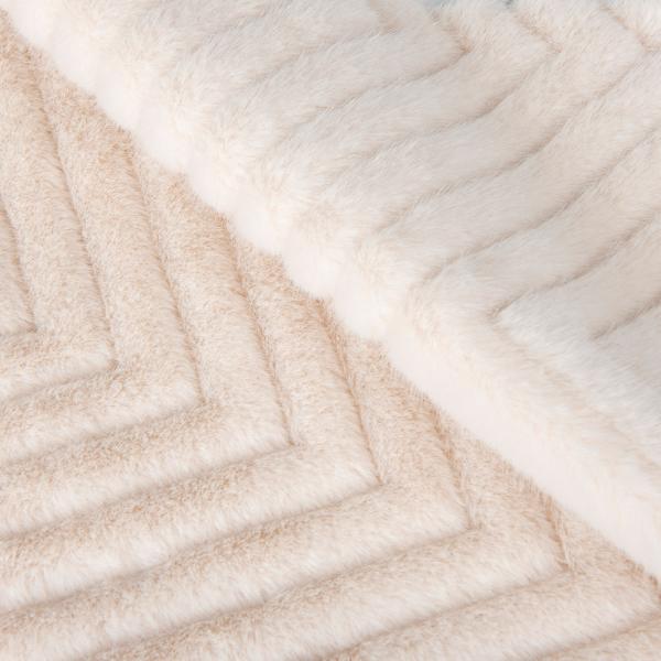 Width 58/60 Custom Color 100% Polyester Brushed Faux Fur Fabric Plush Fabric Free Sample