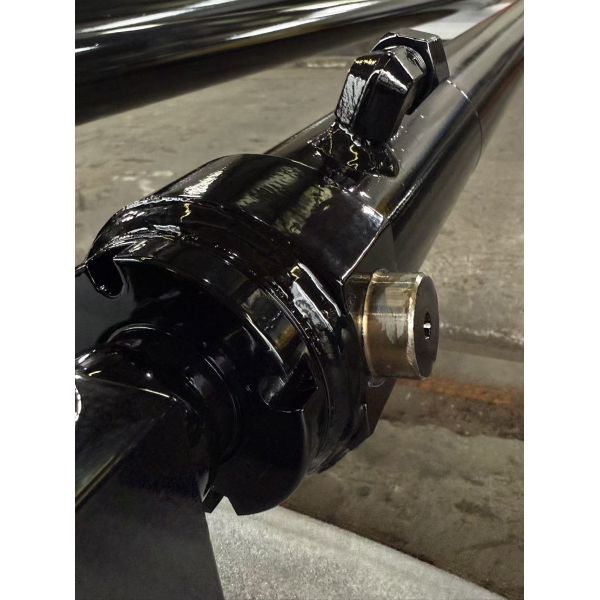 Rod End Ported Telescopic Hydraulic Cylinder 2350mm Stroke With Hard Chrome Plated Steel
