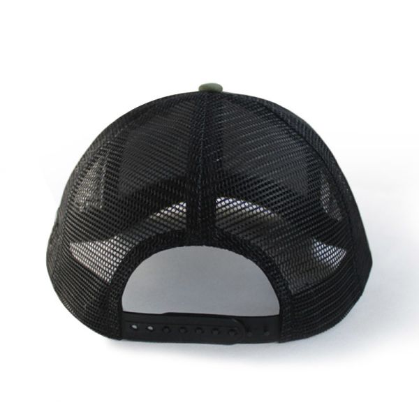 OEM ODM Outdoor 6 Panel Fishing Trucker Hat With Leather Patch