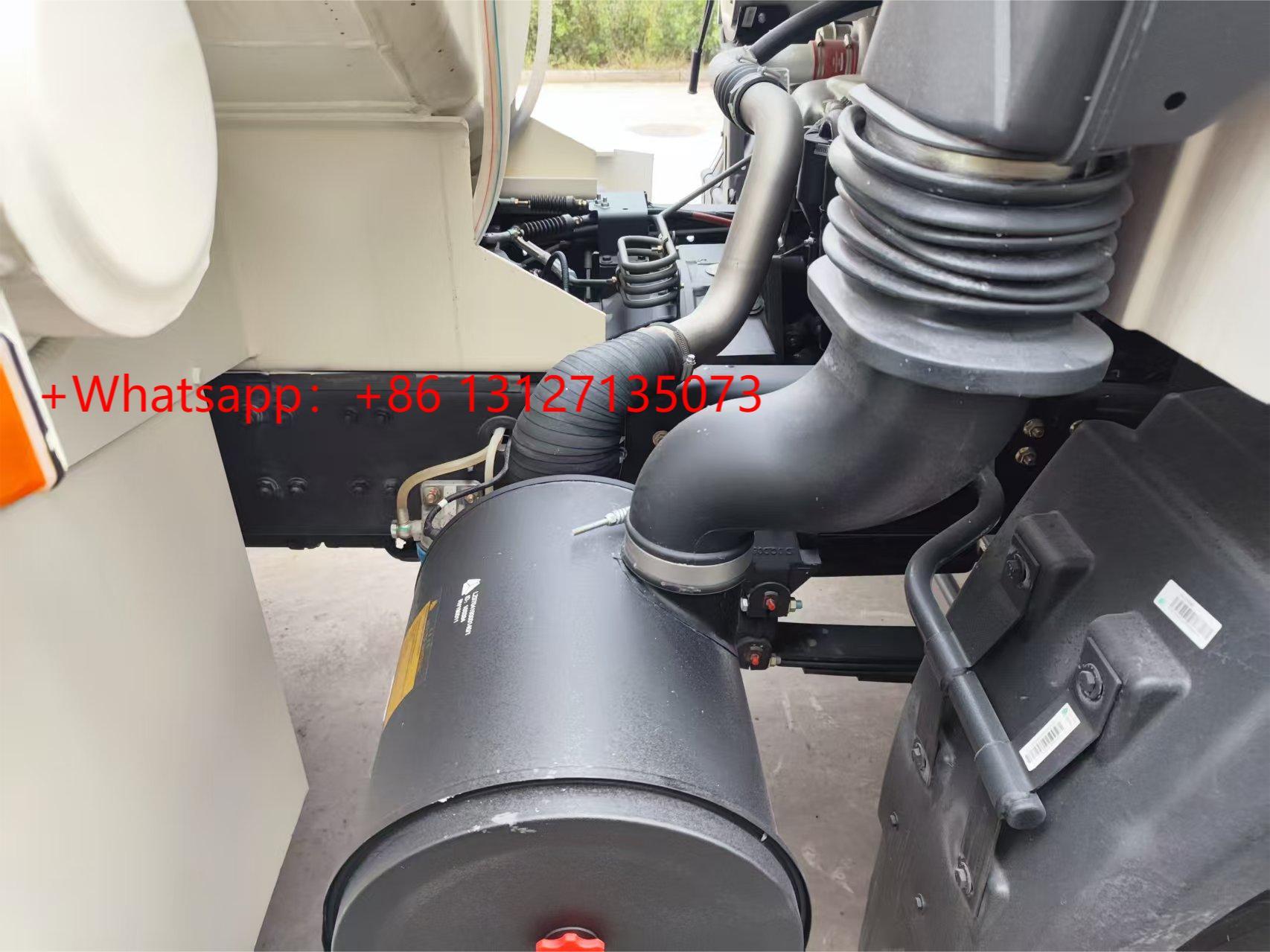 HOWO 4x2 Water Tank Truck: 160HP Power & 12CBM Capacity – Agile & Efficient