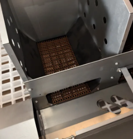 Low Maintenance Poultry House Equipment with 20+ Years Lifespan and 12,000 Eggs per Hour Collection