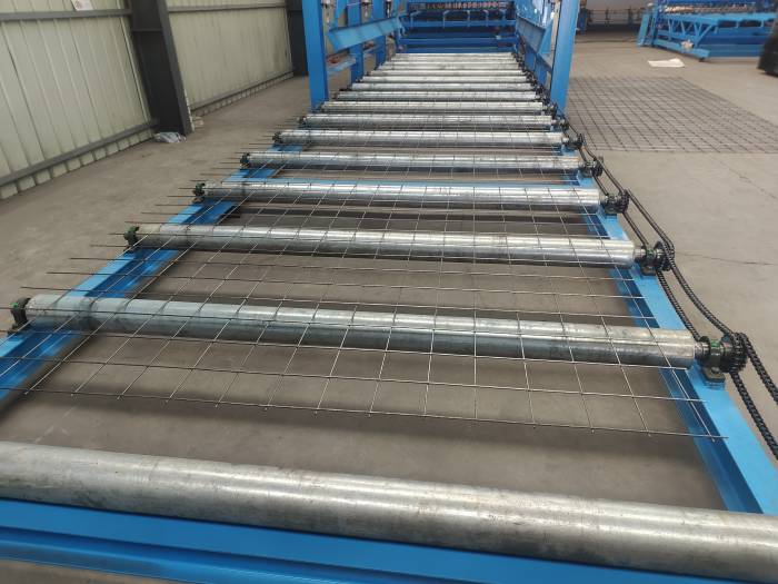 Размер 100*100mm отверстия сварочного аппарата арматуры длины 6m