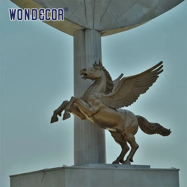 Outdoor metal animal decoration large cast bronze Tianma statue