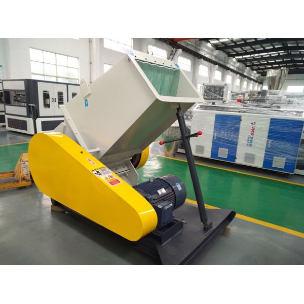 Повторно использующ пластиковую машину дробилки, расточительствуйте пластмассу задавливая машину 22кв/30хп