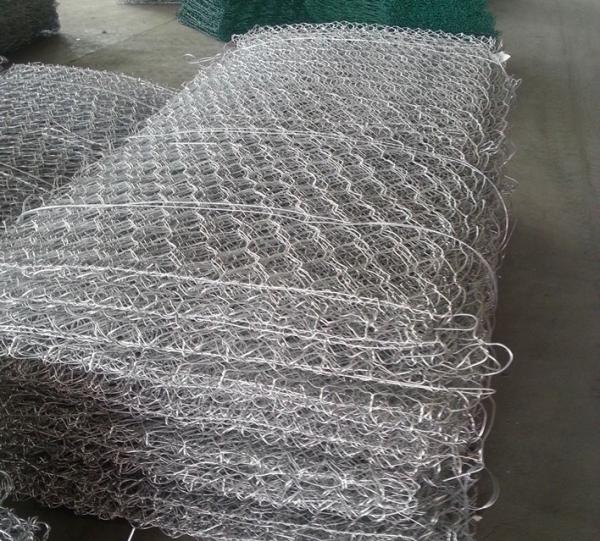 Double Twist Gabion Mesh Machine 5000mm Wire Netting 5.0mm PVC Wire