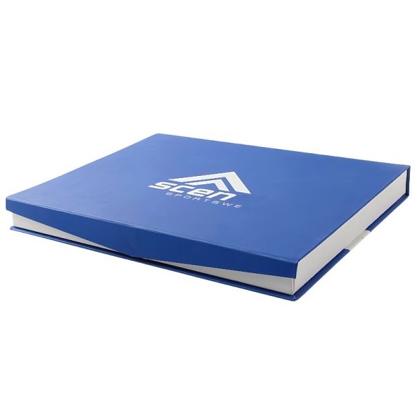 Magnetic Closure Clothes Gift Boxes Customization With Elegant Design