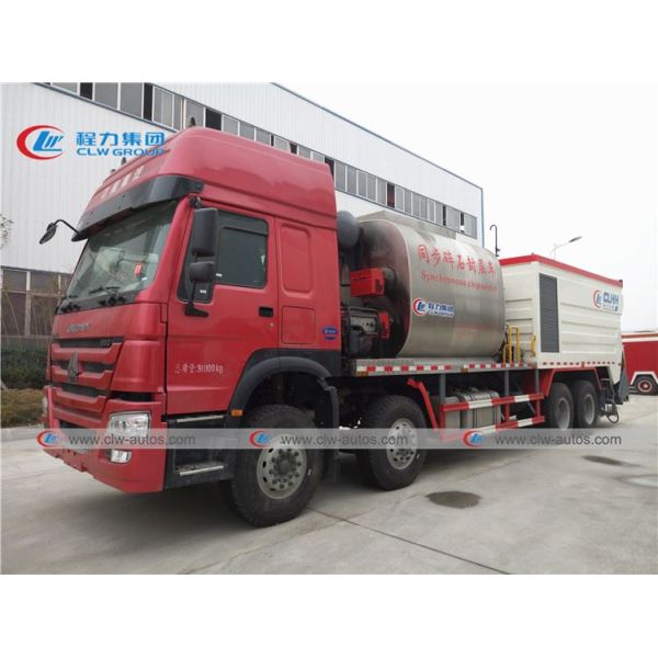 Одновременный уплотнитель Truck12 обломока 8000 литров Howo 8X4 371HP асфальтируют ведро гравия танка 12CBM