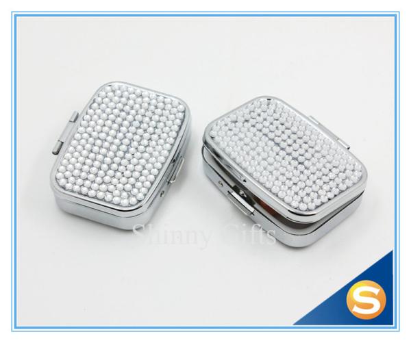 Shinny Gifts Silver Plating Diamond Design Metal Pill Box Traveling Pill Box for Promotional Gifts