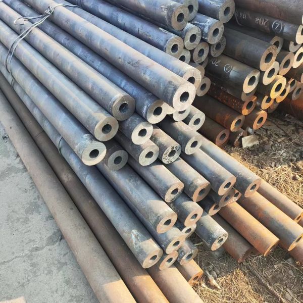 АISI1045 /S45C стальные трубы / бесшовные трубы DN10 - DN300 SCH40S SCH80S SCH160