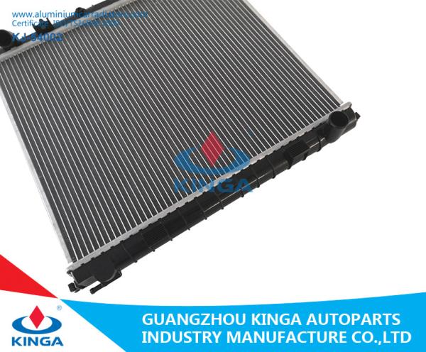 1995 Plastic Aluminum Brazed Radiator For Range Rover 4.0 / 4.6i V8 PCC106940 / ERS2269