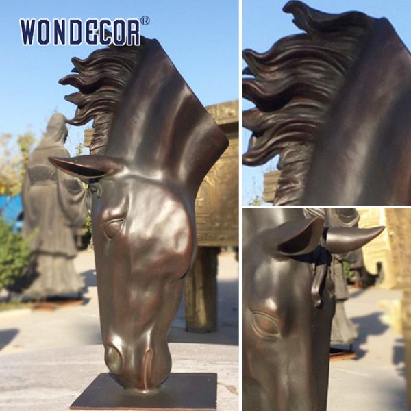 Abstract Bronze Horse Head Sculpture in Large Outdoor Square