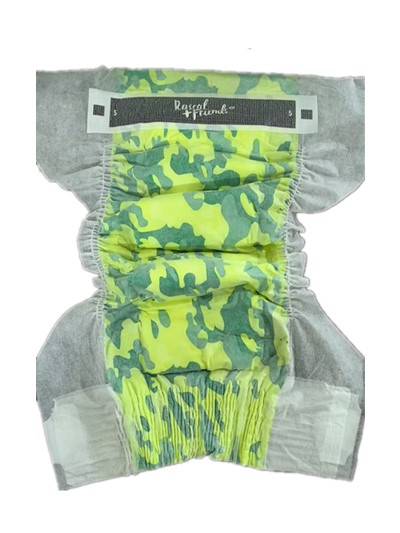 Des couches pour bébé polyvalentes, polyvalentes et polyvalentes.