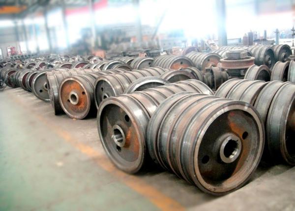 P24 rail locomotive freight car rail bogie wheel with axle and bearing