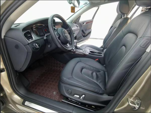 Do preto Midsize do carro da edição do conforto de Audi A4 2.0T assentos elétricos bilaterais interiores