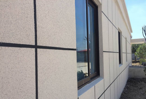 Vinyl-Based Single Color Composite Rock Slices with Color Flakes Manufactured