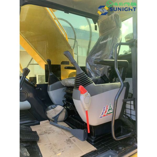 Excavatrice utilisée Komatsu PC220-7 Excavatrice multifonctionnelle japonaise de 22 tonnes