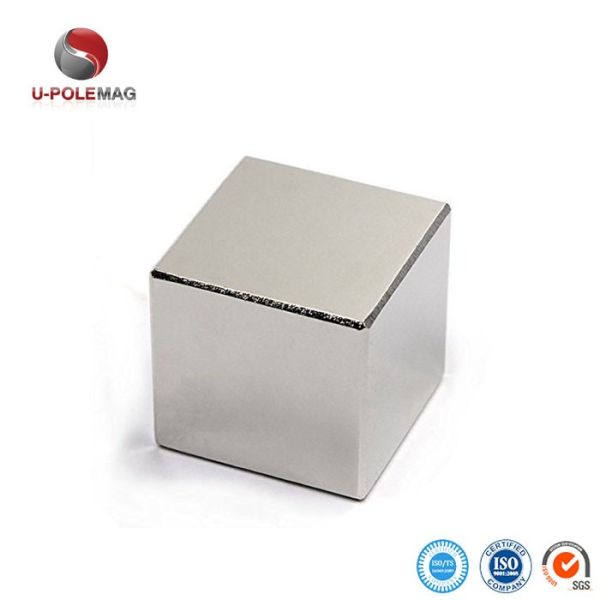 Disco composto de contas magnéticas personalizadas para educação