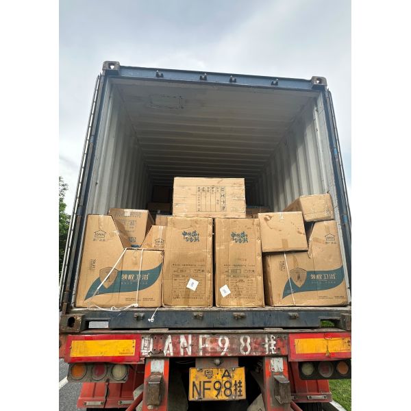 Diseño vintage con griferías termostáticas y cuerpo de latón sólido para ducha oculta