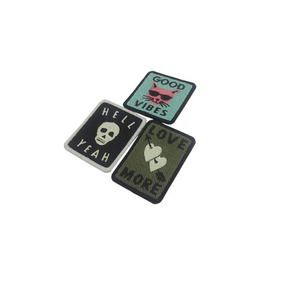 Cartoon Embroidered Logo Patches , Colorful Fashion Embroidered Patches