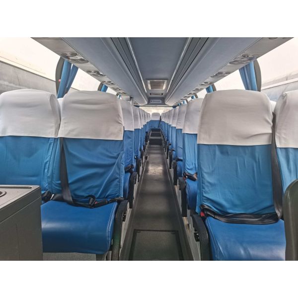 Marca del autobús BFC6120 China de Beifang del autobús del pasajero de la impulsión de la mano izquierda de Bus 53 Seat del coche