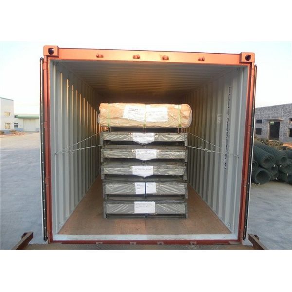 Stainless Steel Perforated Mesh Sheet with 0.8mm-100mm Hole Size for Industrial Filtering and 10-30 Sqm MOQ