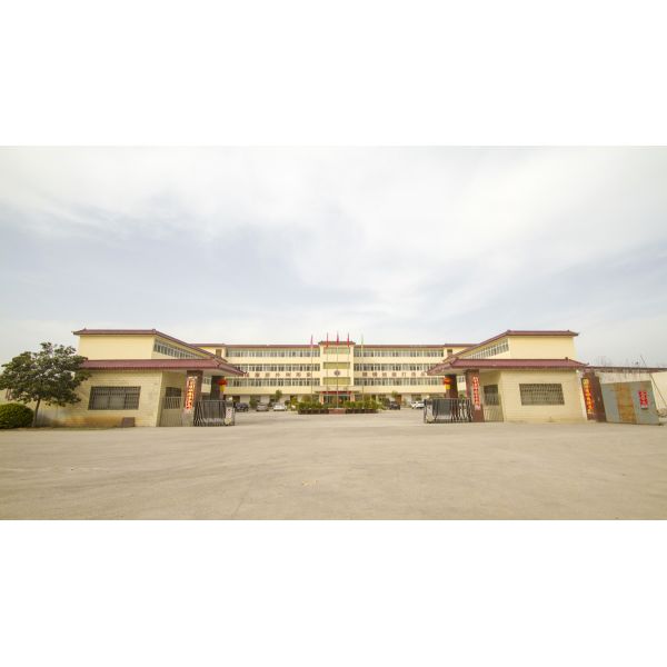 38-50% Содержание Al2O3 Кордиерит муллитная плитка для керамической мебели керамической печи