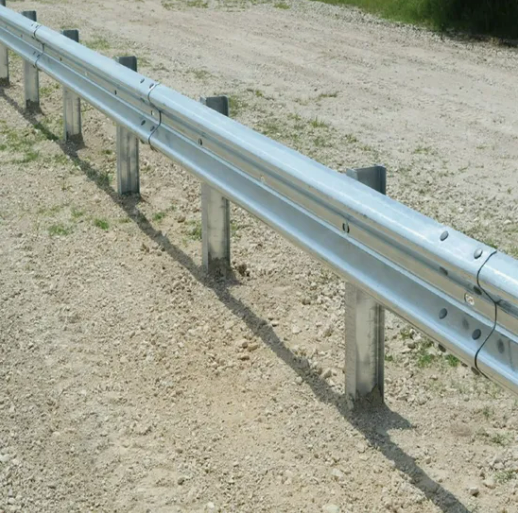 Hot Dipped Galvanized Highway Guardrail W-Beam with Customizable Thickness and Corrosion Resistance