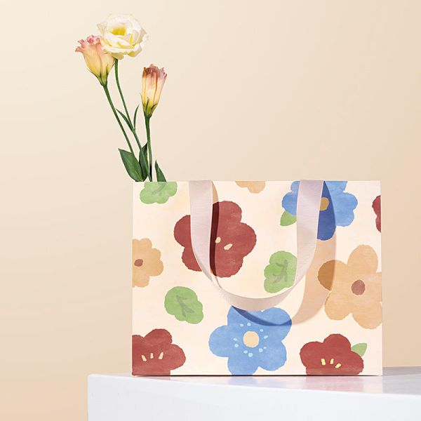 Высококачественный Оли печать цветы стиль косметическая одежда покупка бумаги подарочная упаковка мешок с логотипами