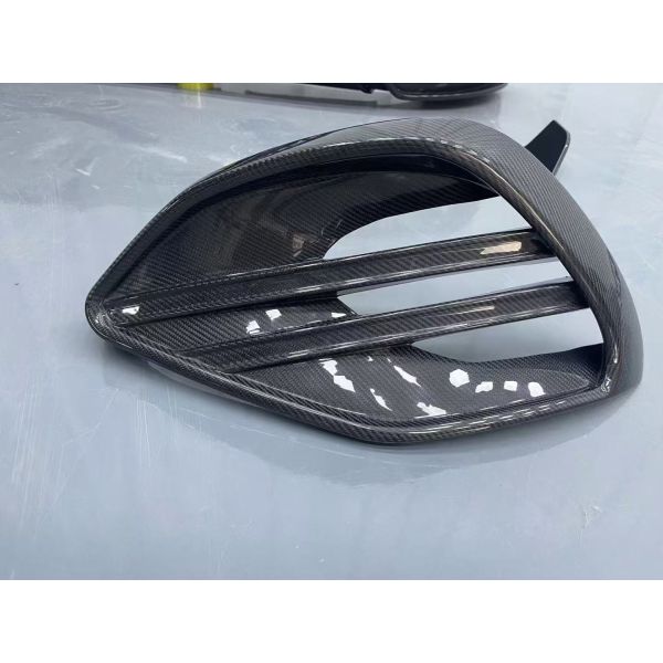 For Mercedes EQE Carbon Fiber Body Kit EQE Upgrade BS Style Carbon Fiber Front Lip Diffuser Spoiler Body Kit