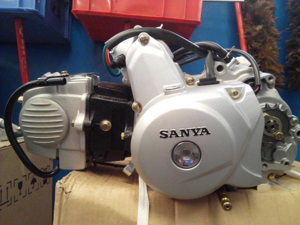 Air Cooled Motorcycle Replacement Engines , Single Cylinder Motorcycle Engine Parts
