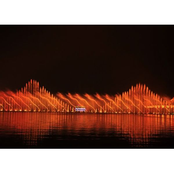 Chinese Large Music Dancing Fountain Show Swing Dancing Water Feature Long Lifetime
